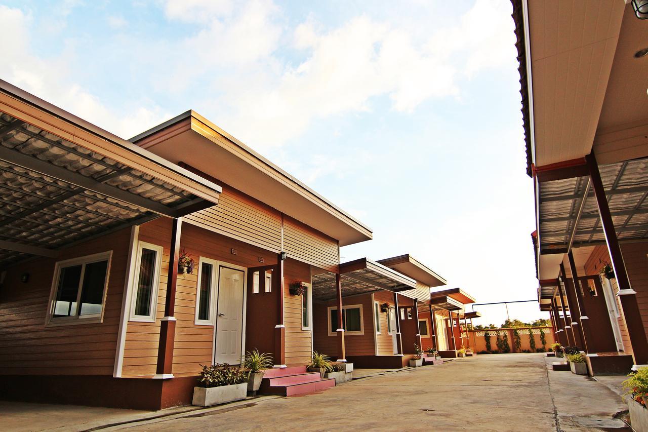 Rojanavee Resort Nakhon Nayok Extérieur photo